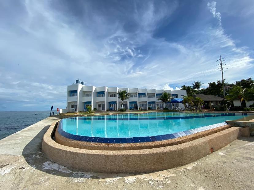 Danao Coco Palms Resort Cebú Exterior foto